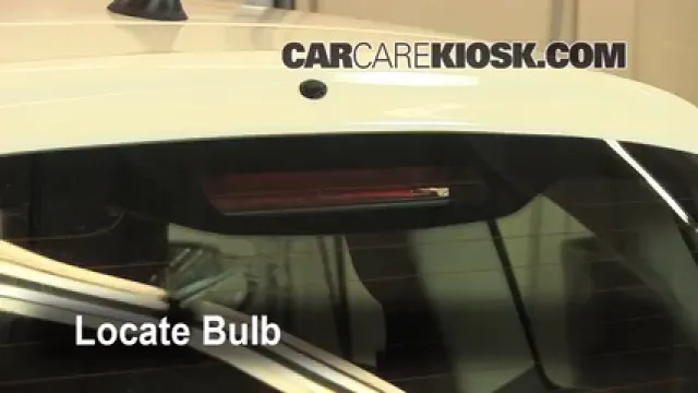 2012 Fiat 500 Pop 1.4L 4 Cyl. Lights Center Brake Light (replace bulb)